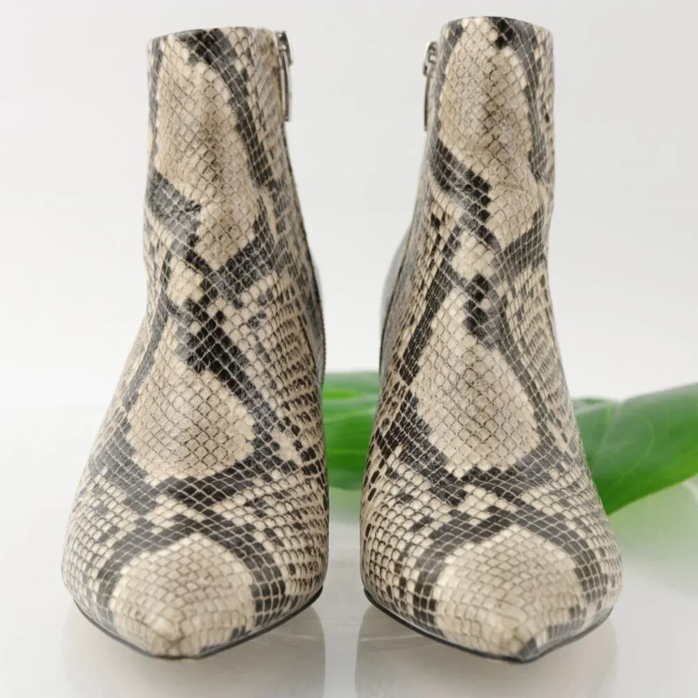 Marc Fisher Womens Jellys Boots Size 6.5 Gray Black Snakeskin Block Heel Pointed